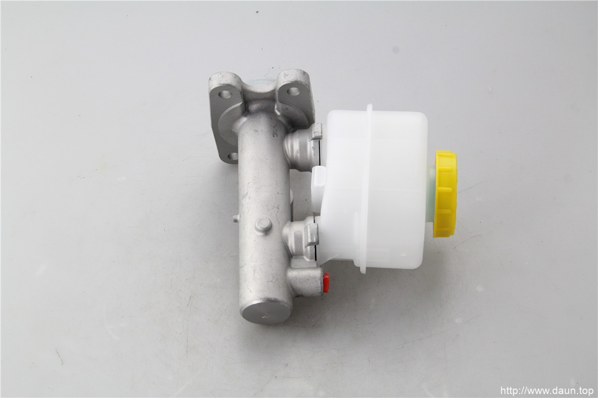 46010-VB000 BRAKE MASTER CYLINDER NISSAN PATROL Y61 RD28 ZD30 1997-2000-