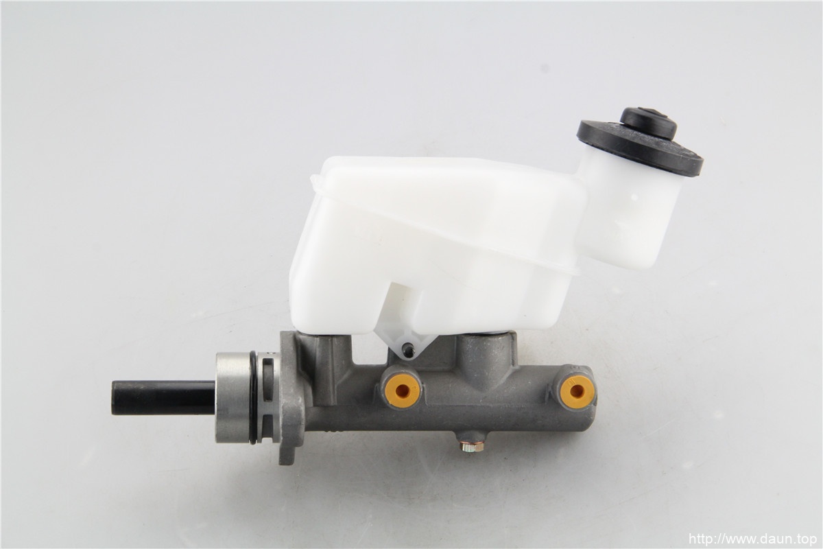 47201-52330 BRAKE MASTER CYLINDER TOYOTA YARIS VIOS 06-14 NCP90/91/92 LHD